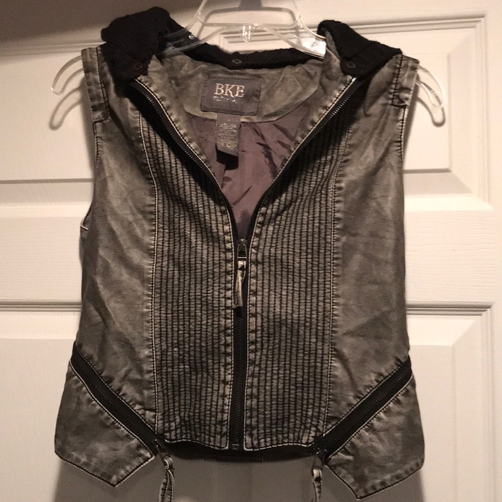 BKE vest.